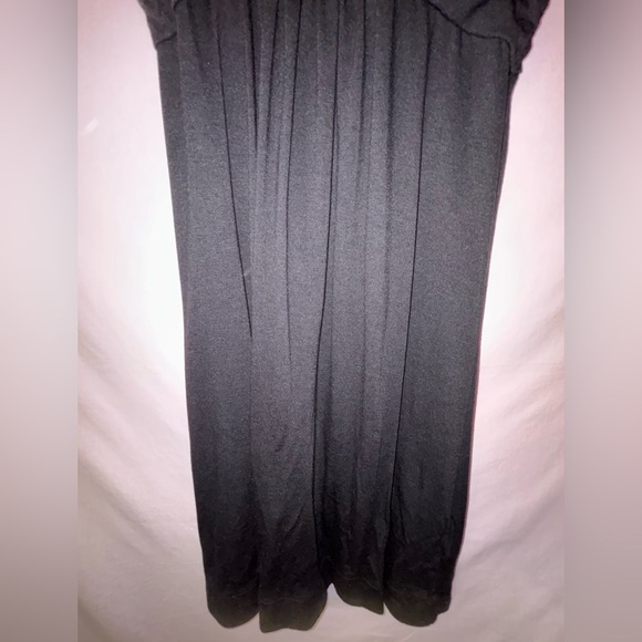 Elle Elegant Black Midi Dress - Picture 7 of 11